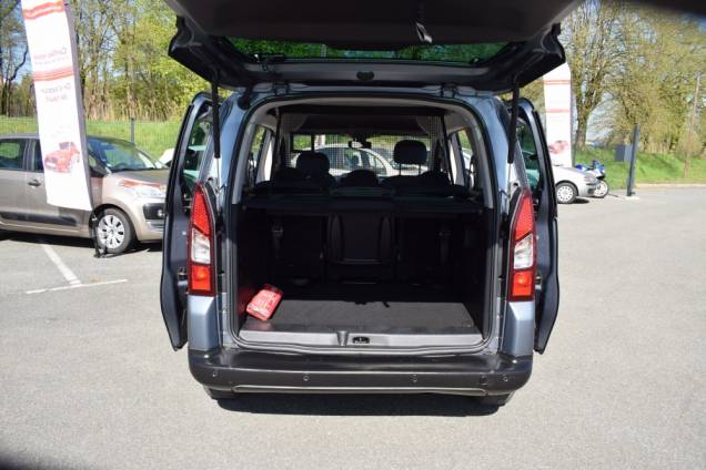 CITROEN BERLINGO XTR 1.6 HDI 115 CV / GRIP CONTROL / 81900 KMS 17 CITROEN BERLINGO XTR 1.6 HDI 115 CV / GRIP CONTROL / 81900 KMS 17