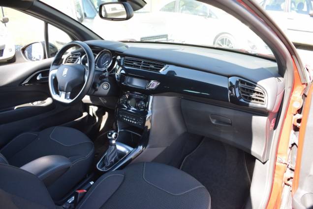 CITROËN DS3 1.6 HDI 92 CV / 1ère MAIN / 85900 KMS / CROCHET D'ATTELAGE 15