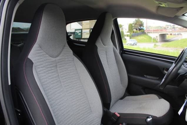 CITROEN C1 ELLE 72 CV BVA / MOTEUR TOYOTA / ORIGINE FRANCE 14 CITROEN C1 ELLE 72 CV BVA / MOTEUR TOYOTA / ORIGINE FRANCE 14