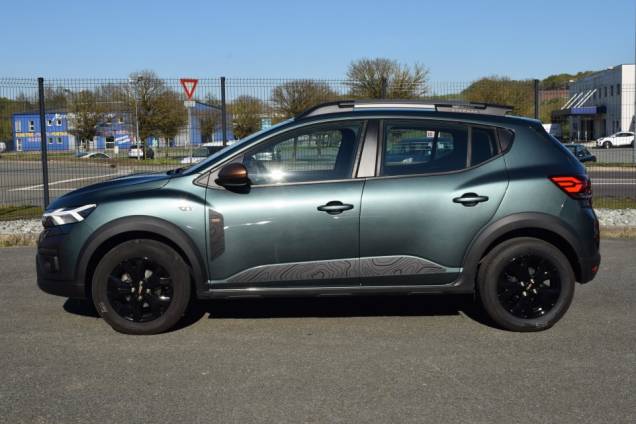DACIA SANDERO STEPWAY EXTREME EDITION 1.0 100 CV ESSENCE &  GPL /  1ere MAIN / 14500 KMS 8