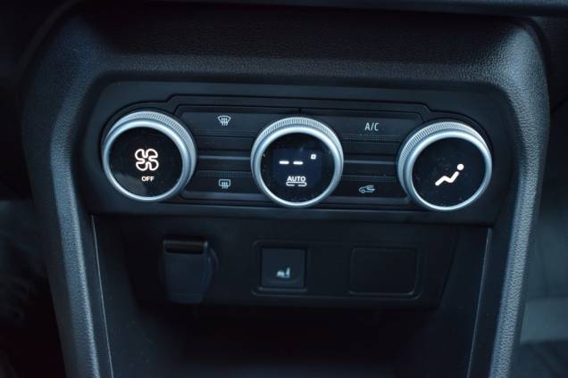 DACIA SANDERO STEPWAY EXTREME EDITION 1.0 100 CV ESSENCE &  GPL /  1ere MAIN / 14500 KMS 16