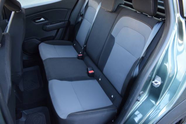 DACIA SANDERO STEPWAY EXTREME EDITION 1.0 100 CV ESSENCE &  GPL /  1ere MAIN / 14500 KMS 12