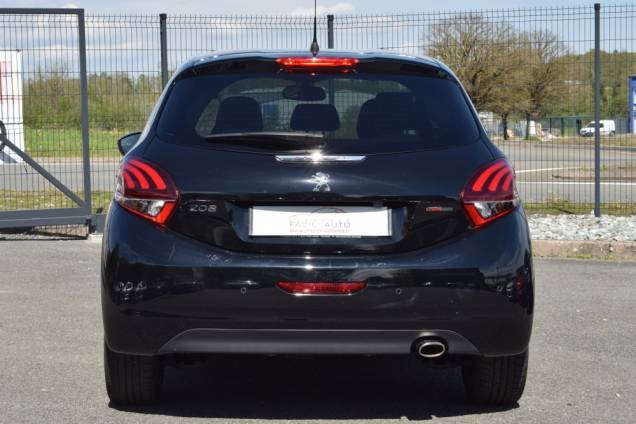 PEUGEOT 208 GT LINE 1.6 HDI 100 CV / 79800 KMS  6
