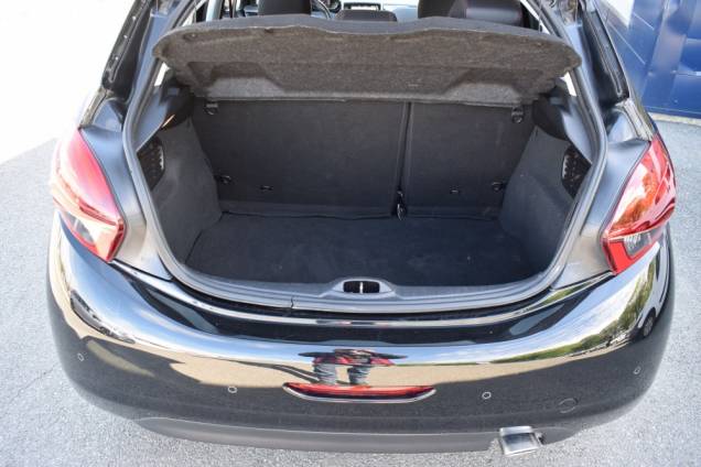 PEUGEOT 208 GT LINE 1.6 HDI 100 CV / 79800 KMS  13