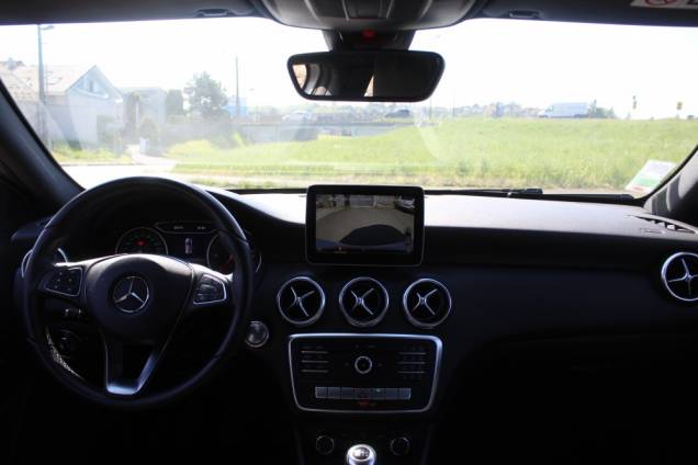 MERCEDES BENZ CLASSE A 180 INSPIRATION 109 CV BVM6 / ORIGINE FRANCE 10