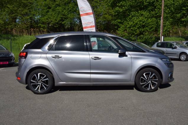 CITROEN C4 SPACETOURER SHINE EDITION 1.5 HDI 130 CV / ATTELAGE 7