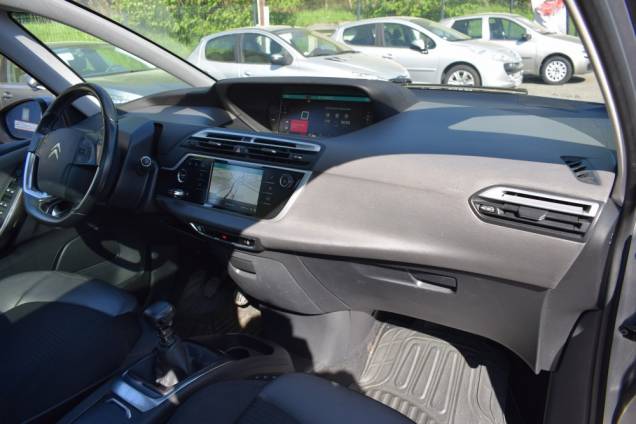 CITROEN C4 SPACETOURER SHINE EDITION 1.5 HDI 130 CV / ATTELAGE 24