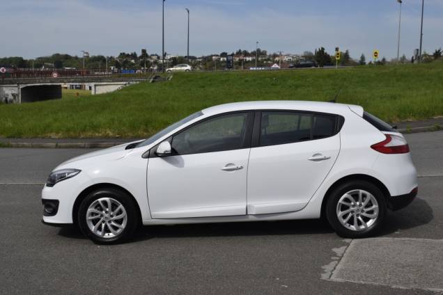 RENAULT MEGANE LIMITED DCI 110 CV EDC 2