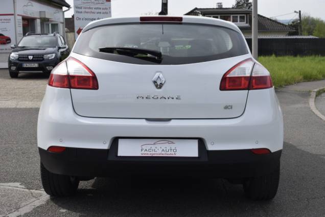 RENAULT MEGANE LIMITED DCI 110 CV EDC 4