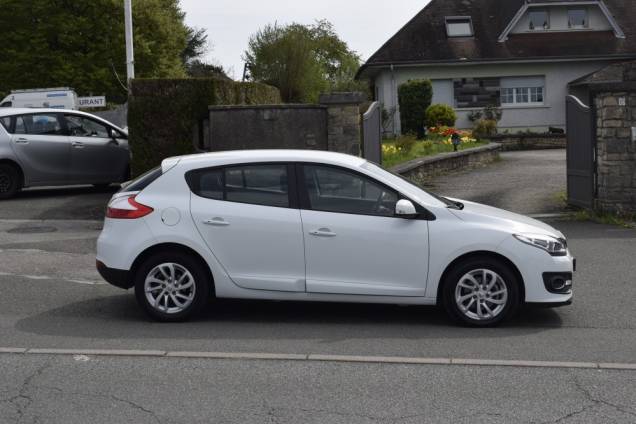 RENAULT MEGANE LIMITED DCI 110 CV EDC 6