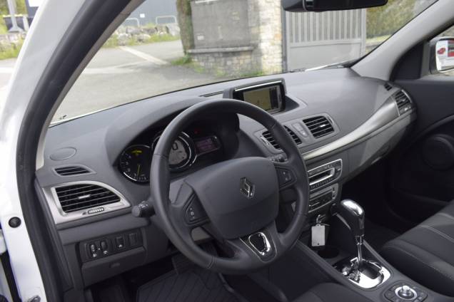 RENAULT MEGANE LIMITED DCI 110 CV EDC 9