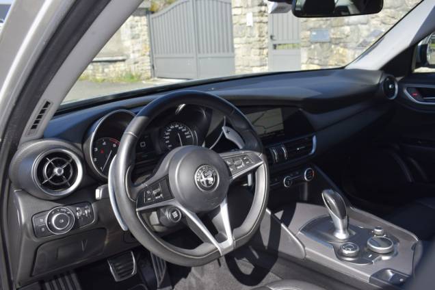 ALFA ROMEO GIULIA LUSSO 2.2 180 CV AT8 1