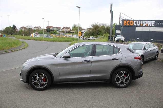ALFA ROMEO STELVIO LUSSO 2.2 JTD 210 CV Q4 AT8 / TOIT OUVRANT PANORAMIQUE / ORIGINE FRANCE 6