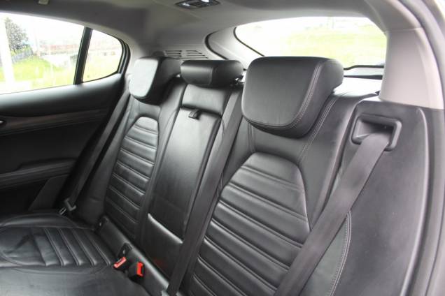 ALFA ROMEO STELVIO LUSSO 2.2 JTD 210 CV Q4 AT8 / TOIT OUVRANT PANORAMIQUE / ORIGINE FRANCE 13