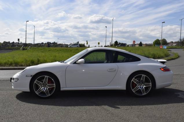 PORSCHE 911 CARRERA 4S 3.8 355 CV BVM 18