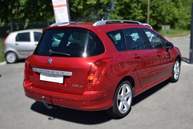 PEUGEOT 308 SW 2.0 HDI 136 CV BOITE AUTOMATIQUE / 1ère MAIN / 65900 KMS / TOIT PANORAMIQUE / CROCHET D ATTELAGE 3