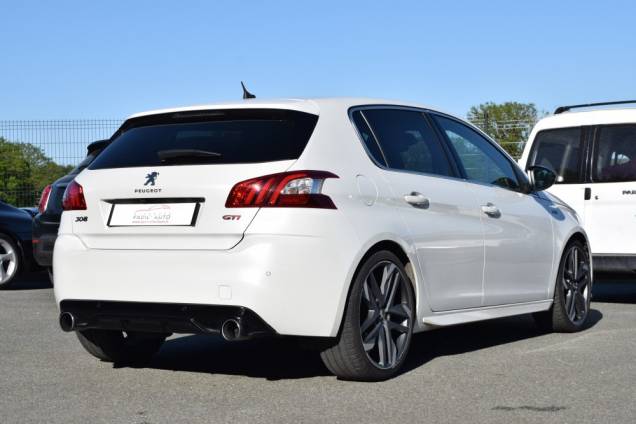 PEUGEOT 308 GTI 1.6 THP 270 CV BV6 9