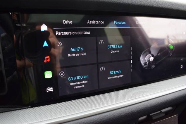 PORSCHE CAYENNE COUPE E-HYBRID 3.0 V6 470 CV / ORIGINE FRANCE / BOSE / 16000 KMS 35