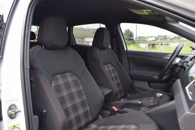 VOLKSWAGEN POLO GTI 200 CV DSG6 13