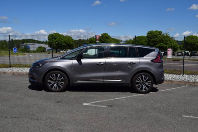 RENAULT ESPACE INITIALE PARIS 4 CONTROL 1.6 DCI 160 CV / 1ere MAIN / TOIT PANORAMIQUE / ATTELAGE 8