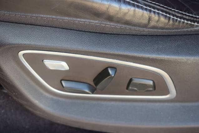 RENAULT ESPACE INITIALE PARIS 4 CONTROL 1.6 DCI 160 CV / 1ere MAIN / TOIT PANORAMIQUE / ATTELAGE 19