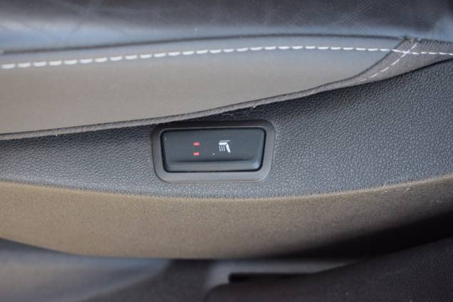 RENAULT ESPACE INITIALE PARIS 4 CONTROL 1.6 DCI 160 CV / 1ere MAIN / TOIT PANORAMIQUE / ATTELAGE 23