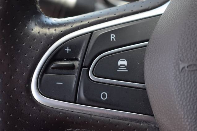 RENAULT ESPACE INITIALE PARIS 4 CONTROL 1.6 DCI 160 CV / 1ere MAIN / TOIT PANORAMIQUE / ATTELAGE 13