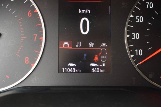 RENAULT CLIO V ZEN 100 CV / 11250 KMS 10