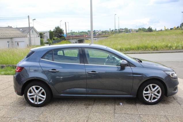 RENAULT MEGANE 1.5 DCI 115 CV BVA / ORIGINE FRANCE / 2IEME MAIN 4