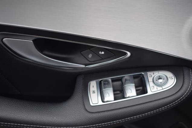 MERCEDES-BENZ CLASSE GLC 4 MATIC 250 D 9G-TRONIC 204 CV / ORIGINE FRANCE 10