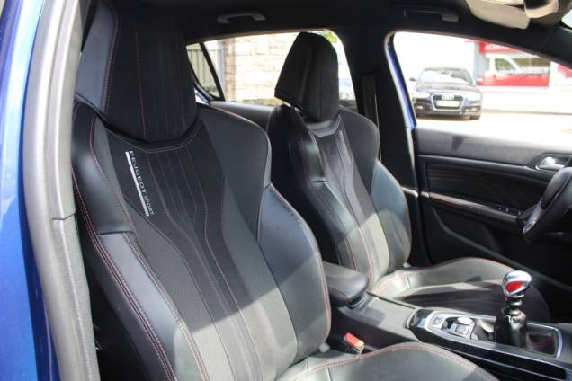 PEUGEOT 308 GTI 1.6 THP 270 CV BVM6 13