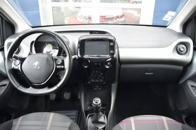 PEUGEOT 108 ALLURE 82 CV / 54300 KMS / CAMERA DE RECUL / CLIMATISATION AUTOMATIQUE 14