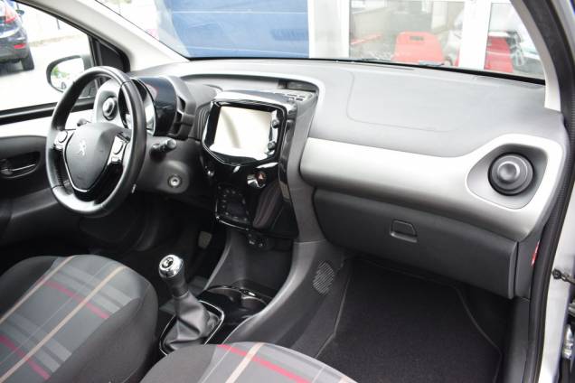PEUGEOT 108 ALLURE 82 CV / 54300 KMS / CAMERA DE RECUL / CLIMATISATION AUTOMATIQUE 25