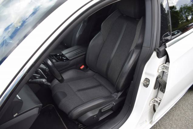 PEUGEOT 508 ALLURE BUSINESS 130 CV EAT8 / SUIVI COMPLET 9