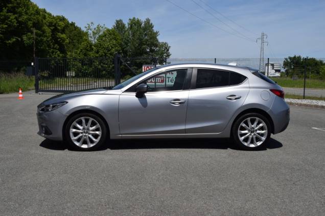 MAZDA 3 DYNAMIQUE 1.5 D SKYACTIVE 105 CV 7