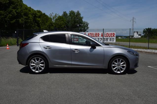 MAZDA 3 DYNAMIQUE 1.5 D SKYACTIVE 105 CV 8