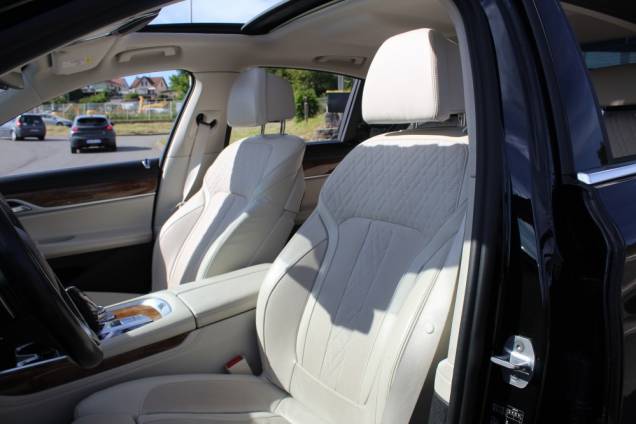 BMW SERIE 7 EXCLUSIVE 730D 265 CV XDRIVE BVA / TOIT OUVRANT / ORIGINE FRANCE 15