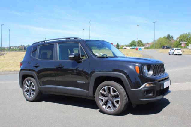 JEEP RENEGADE NIGHT EAGLE 1.6i 110 CV BVM / MOTEUR A CHAINE 7 JEEP RENEGADE NIGHT EAGLE 1.6i 110 CV BVM / MOTEUR A CHAINE 7