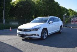 VOLKSWAGEN PASSAT 2.0 TDI 190 CV /  TOIT PANORAMIQUE / PARK ASSIST / ACC / CROCHET D'ATTELAGE