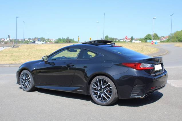 LEXUS RC 300H F-SPORT BLACK EDITION 223 CV BVA / TOIT OUVRANT / ORIGINE FRANCE 5