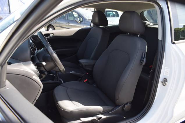 AUDI A1 1.6 TDI 105 CV / GPS / ORIGINE FRANCE 11 AUDI A1 1.6 TDI 105 CV / GPS / ORIGINE FRANCE 11