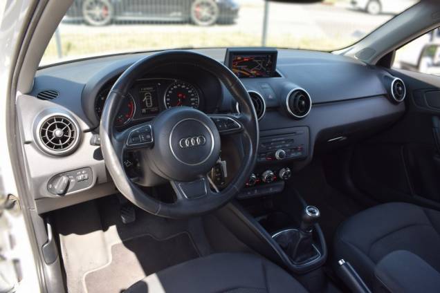 AUDI A1 1.6 TDI 105 CV / GPS / ORIGINE FRANCE 15 AUDI A1 1.6 TDI 105 CV / GPS / ORIGINE FRANCE 15