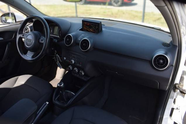 AUDI A1 1.6 TDI 105 CV / GPS / ORIGINE FRANCE 17 AUDI A1 1.6 TDI 105 CV / GPS / ORIGINE FRANCE 17