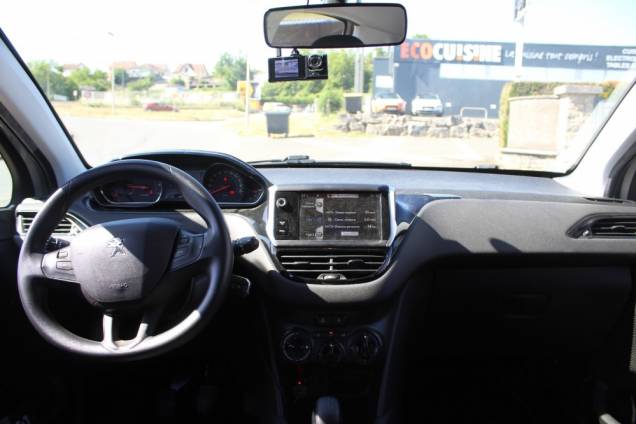 PEUGEOT 208 ACTIVE 82 CV BVM5 / ORIGINE FRANCE 10
