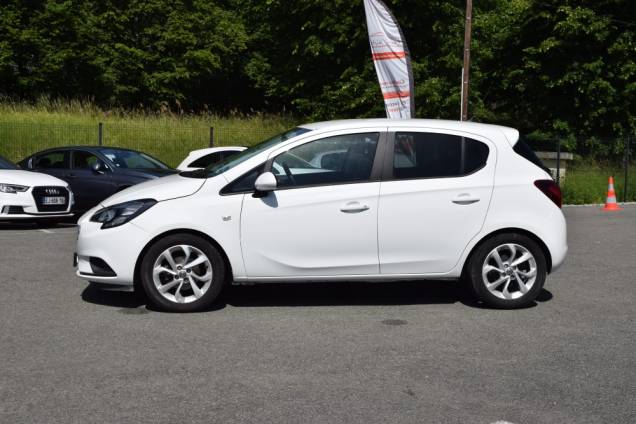 OPEL CORSA EDITION 1.4 90 CV / 1ere MAIN / 28980 KMS 9
