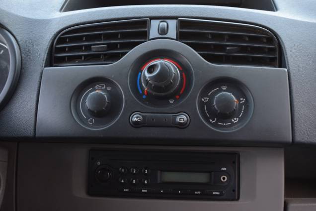 RENAULT KANGOO EXPRESS L1 1.5 DCI 85 CV / 1ere MAIN 13
