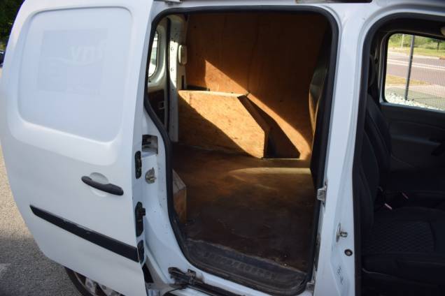 RENAULT KANGOO EXPRESS L1 1.5 DCI 85 CV / 1ere MAIN 14