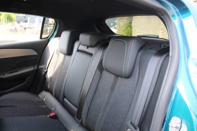PEUGEOT 308 GT BLUEHDI 130 CV EAT8 / 1ER MAIN 13