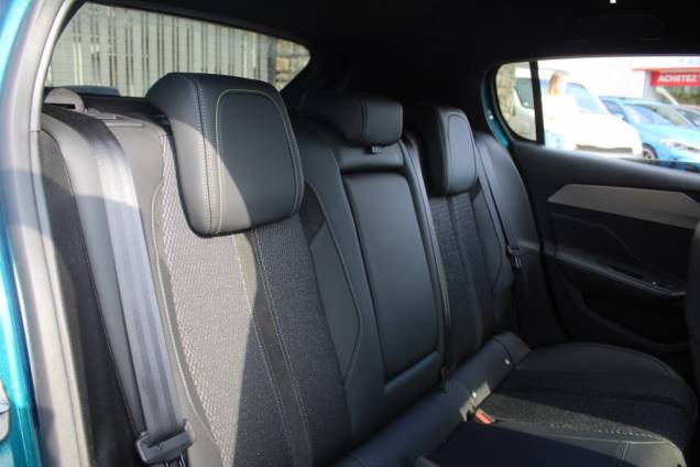 PEUGEOT 308 GT BLUEHDI 130 CV EAT8 / 1ER MAIN 14