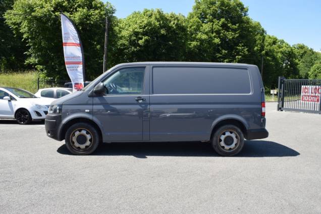 VOLKSWAGEN TRANSPORTER T5 4 MOTION FOURGON 2.0 BITDI 180 CV / ORIGINE FRANCE / ATTELAGE 7